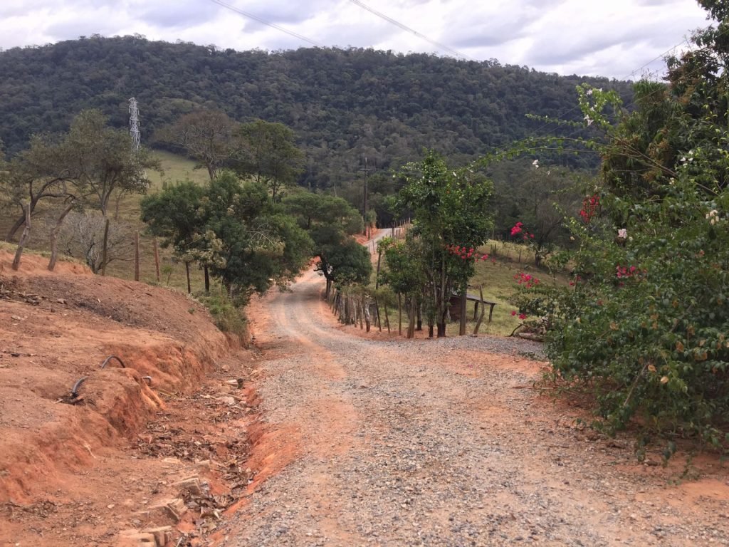 Sítio no Bairro dos Barros