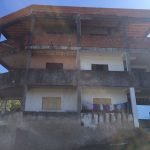 Sobrado, salas para comercio, apartamento...